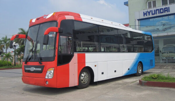 cho thue xe 45 cho Hyundai Aero Hi Class