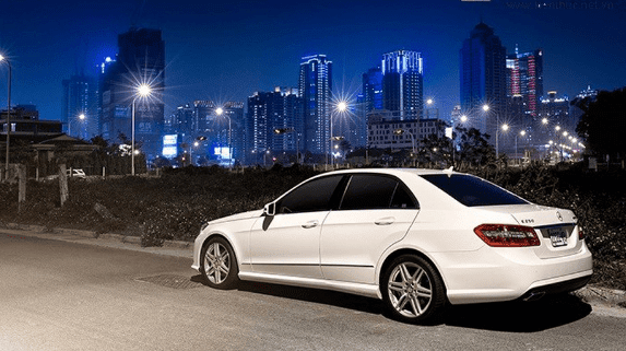 cho-thue-xe-cuoi-mercedes-e250