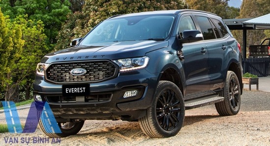 cho-thue-xe-7-cho-ford-everest-1