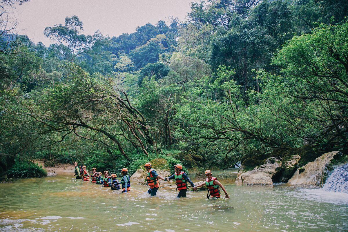 kinh-nghiem-trekking-hang-gieng-vooc-quang-binh