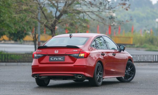 xe-4-cho-honda-civic 4